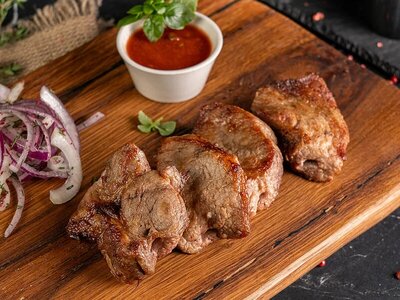 Шашлык из свиной шеи