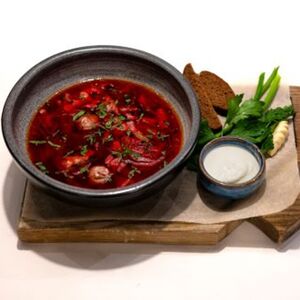 Борщ на свиных ребрышках