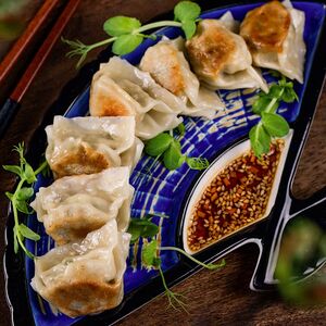 Японские пельмени Гёдза с курицей