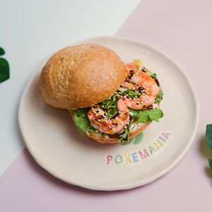 Австрийский завтрак с креветками и гуакамоле 