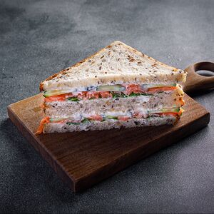 Сэндвич с лососем