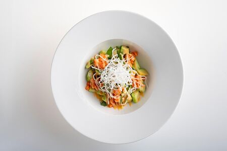 Салат с тартаром из форели