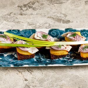 Олюторская сельдь с кунжутным маслом и картофелем