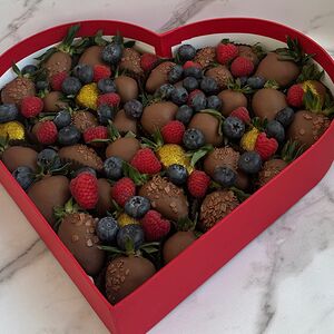 Клубника в шоколаде сердце tt’6