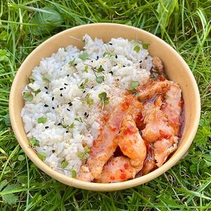 Курочка в соусе с рисом 