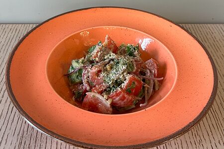 Салат Грузинский