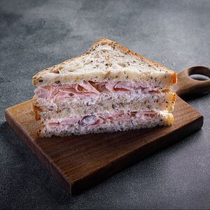 Сэндвич с пастрами из индейки 