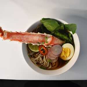 Рамен с камчатским крабом