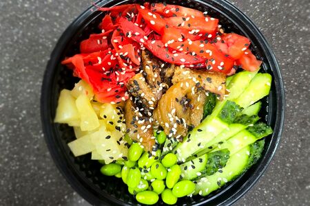 Поке боул Угорь-унаги