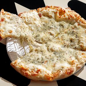 Замороженная Римская пицца Четыре сыра