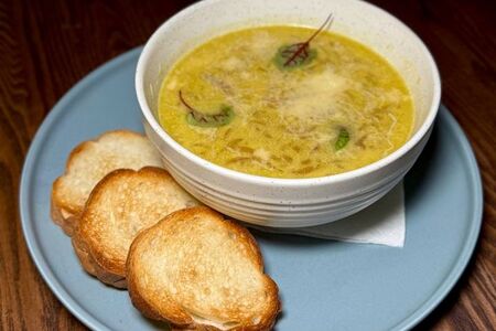 Суп луковый