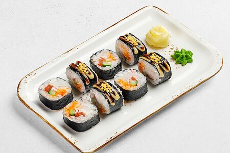 Кимбап с коралловым грибом и крабом