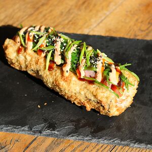 Ролл-дог с тунцом и крабом