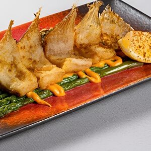 Камбала карри со спаржей