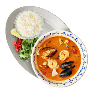 Пряный суп с морепродуктами