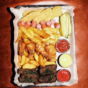 Пивной сет мясо и картошка