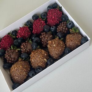 Клубника в шоколаде 