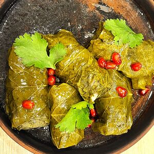 Долма с говядиной и свининой