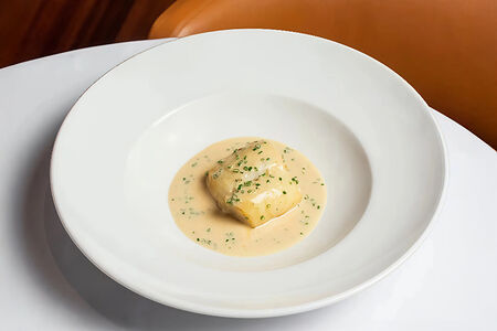 Палтус в соусе шампань