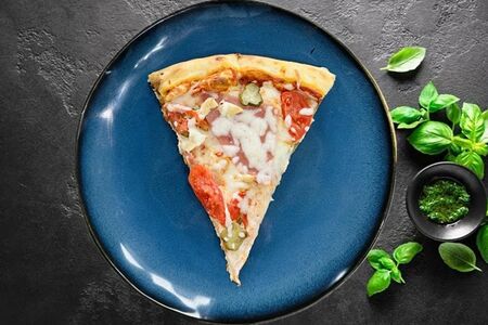 Кусок пиццы Деревенская