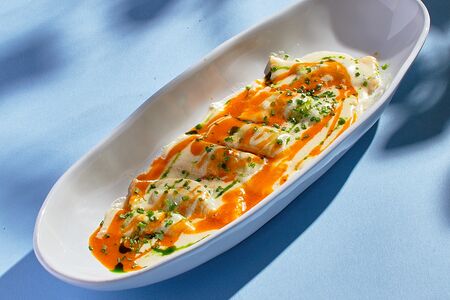 Равиоли с креветкой, шпинатом и сыром рикотта