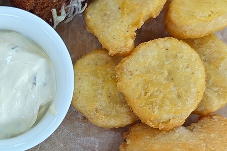 Наггетсы куриные с соусом тартар