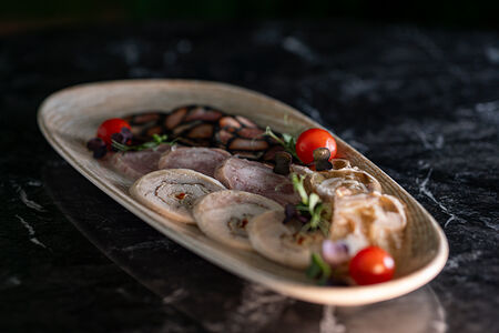 Деликатесы из мяса разного от нашего шеф-повара