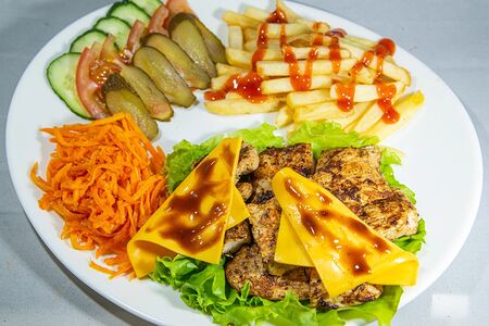 Абу Ариф открытая