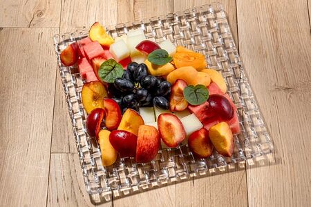 Свежие фрукты