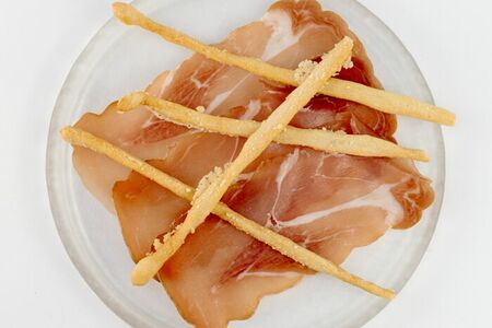 Пармская ветчина с гриссини