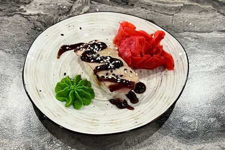 №107 Суши Опаленный тунец