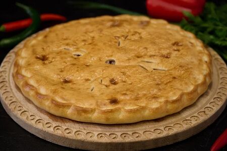 Осетинский пирог с бараниной и говядиной
