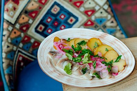 Сельдь с картофелем