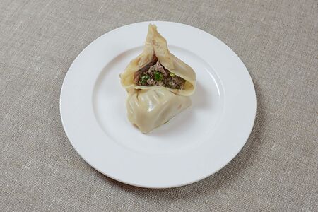 Хинкали из свинины и говядины 