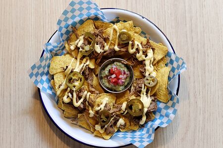 Начос Биррия