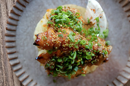 Цветная капуста, крем из лука-порея, мисо