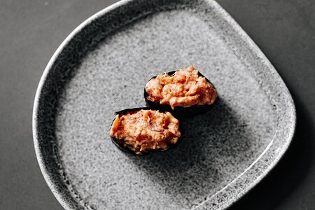 Гункан Тунец