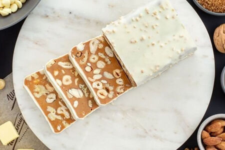 Нуга карамельная с орехами