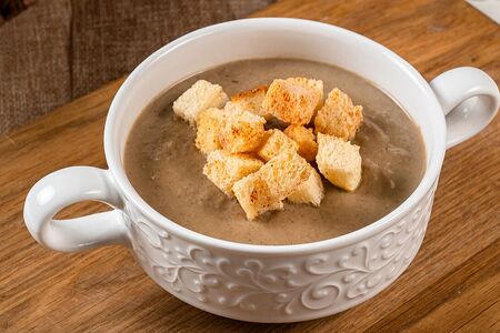 Крем-суп грибной