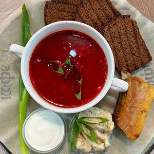 Борщ с ребром