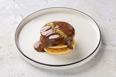 Панкейки с шоколадно-ореховой пастой Нутелла