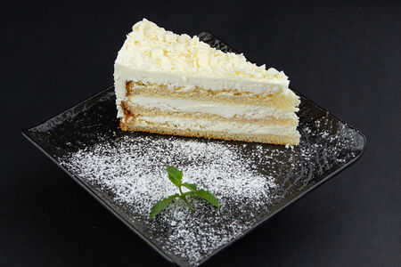 Торт Молочная девочка