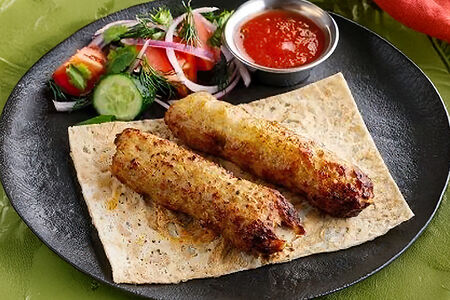 Люля-кебаб из картофеля и сыра сулугуни