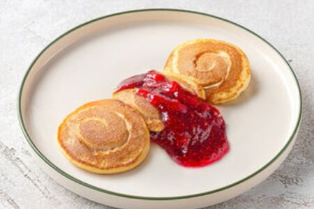 Панкейки с вареньем на выбор