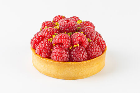 Тарталетка с малиной