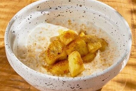 Каша-конструктор с карамелизированными бананами