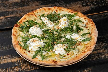 Пицца Груша и горгонзола