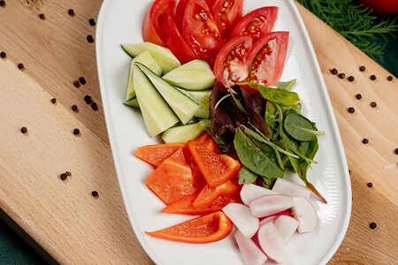 Овощная тарелка