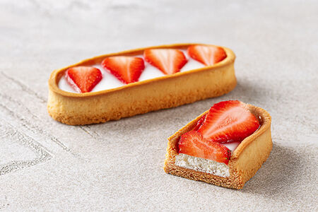 Тарталетка с клубникой