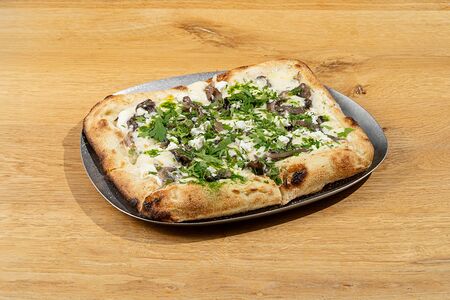 Римская пицца с грибами